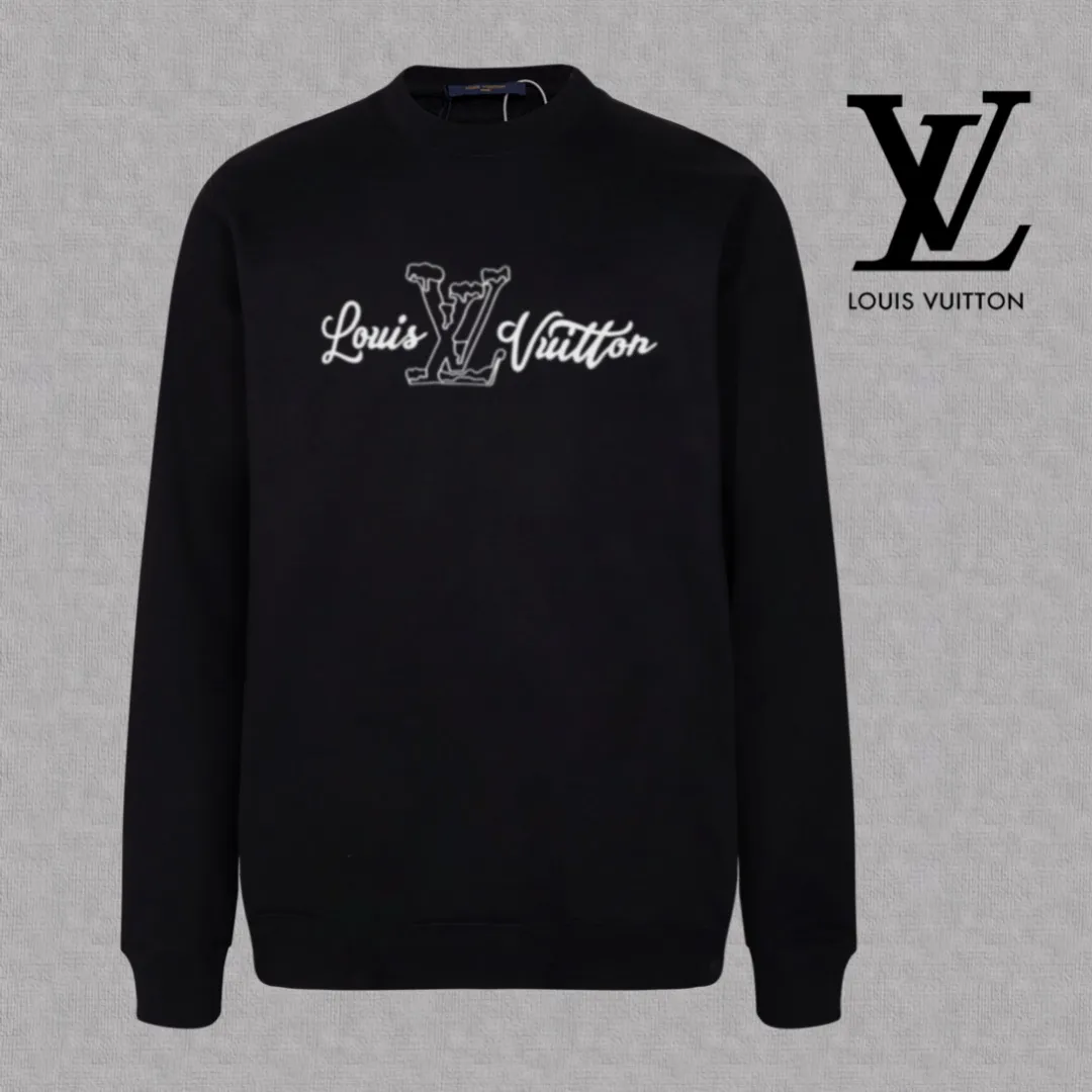 🅿️250 hot style on the shelves🔥❗ 💫〖Louis Vuitton LV〗 Fashionable round neck sweatshirt, casually matched with various styles, it is perfectly handsome😎The whole dress is made of double waistcoats, which makes the whole dress more three-dimensional. Not ordinary factories can do such fine work. The 2025 spring style counters are on sale, exquisite round neck terry sweatshirt, high-end double-strand pure cotton Customized drawstring ribs are dyed in the same vat and are complete with three standards. The chest craftsmanship adopts a simple and elegant pattern on the chest, which is easy to control for any age group! Fit and comfortable! Customized thickened 440g terry sweatshirt fabric, soft and comfortable to the touch, with a three-dimensional shape! 🙌🏻 It’s also very breathable, so it’s a versatile style that can be worn with any outfit! ✔Color: Black White Apricot Size: S M L XL 2XL